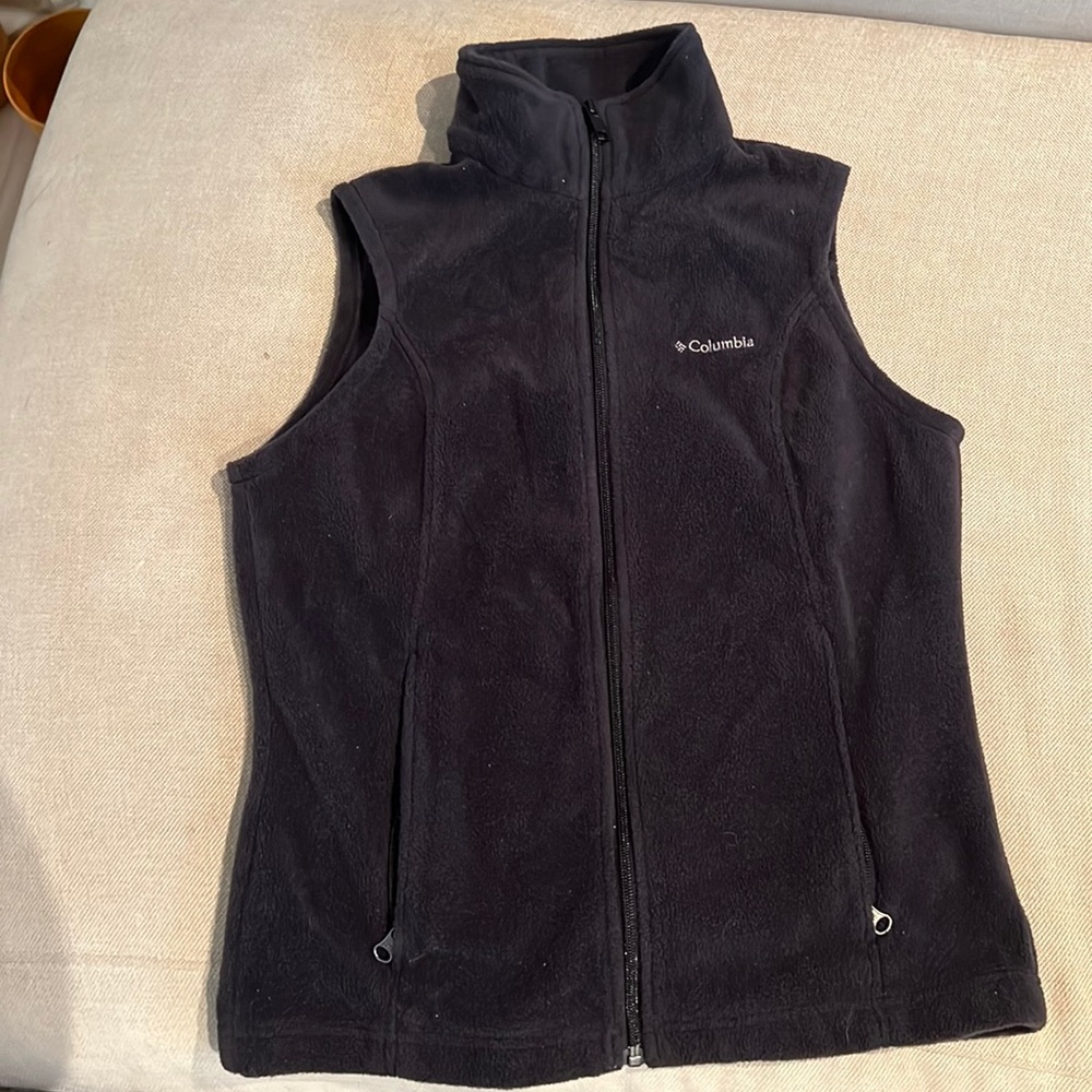 Columbia fleece vest